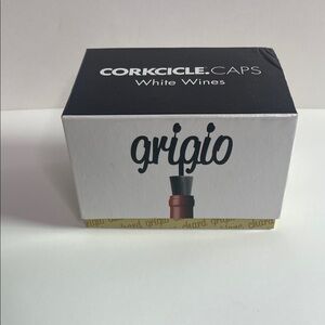 3 for $20 CORKCICLE Boxed Gift Set White Wine Caps and Wine Stoppers Black NEW